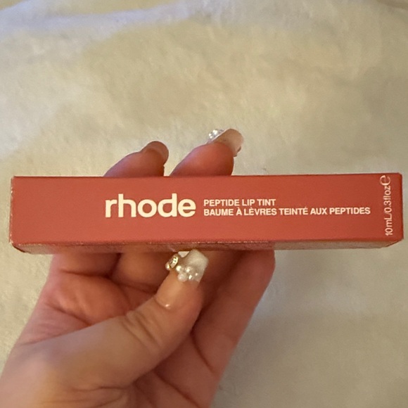 RHODE Other - RHODE Peptide Lip Tint - Soft Coral